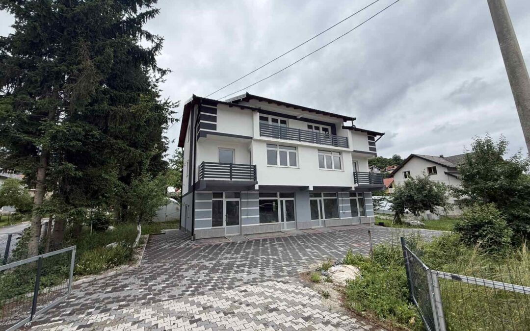 Dobroševići | Stambeno-poslovni objekat 344.48m2 | Novi Grad